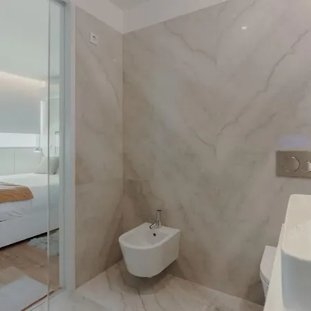 Apartment Lux In *